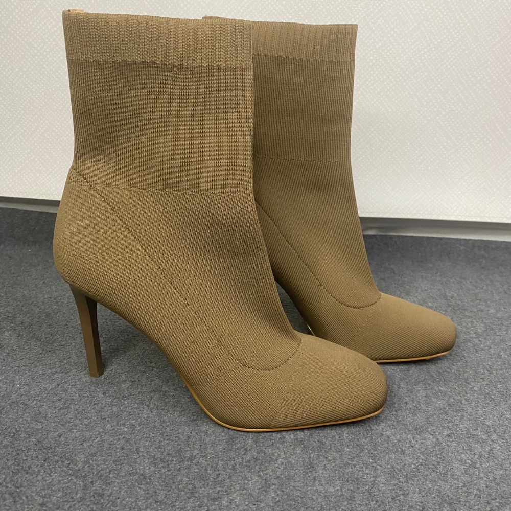 INC‎ Knit Sock Boots Women's Stiletto Heel Pull On Ankle Chic Taupe 8.5M EUC
